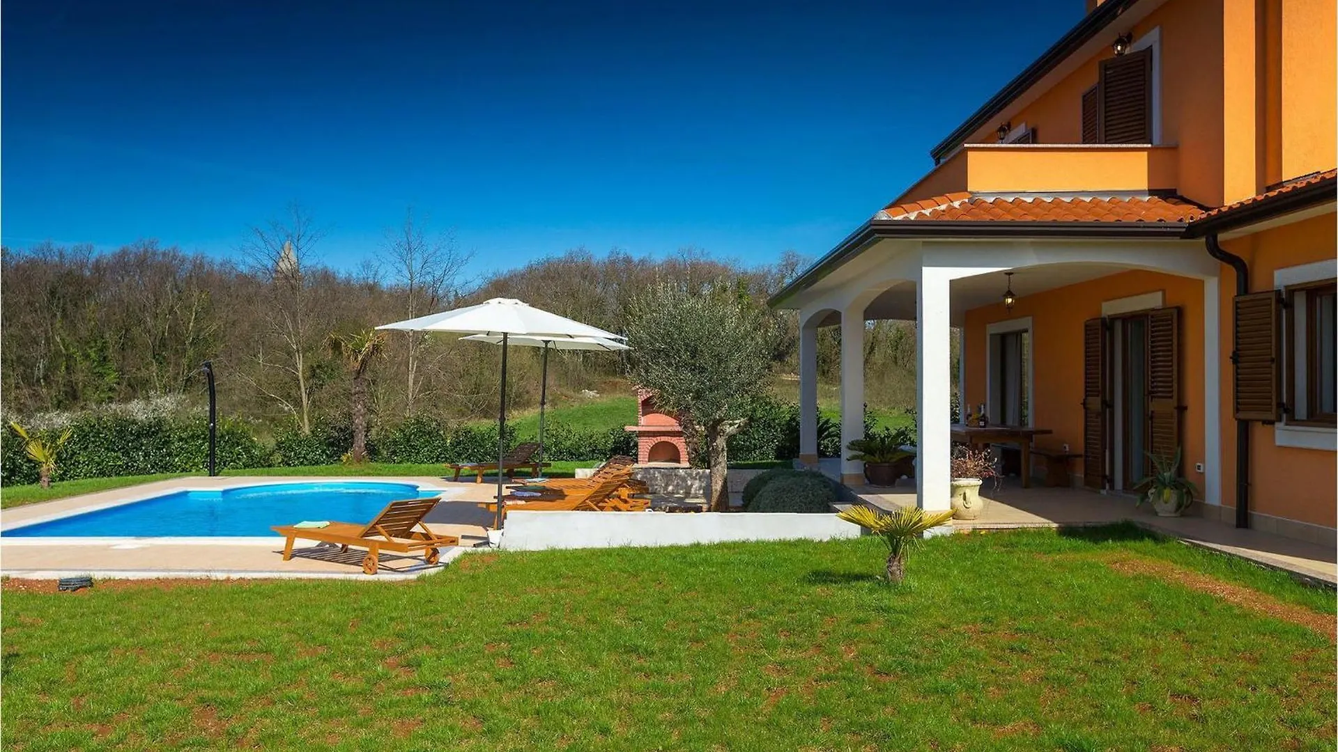 Villa Montreo Muntrilj Holiday home